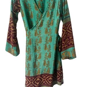 NWT Wrap Dress Gypsey Whimsical Kimono Event Beach Coastal Mix Print